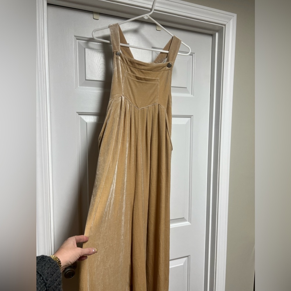 Champagne Velvet wide leg overalls